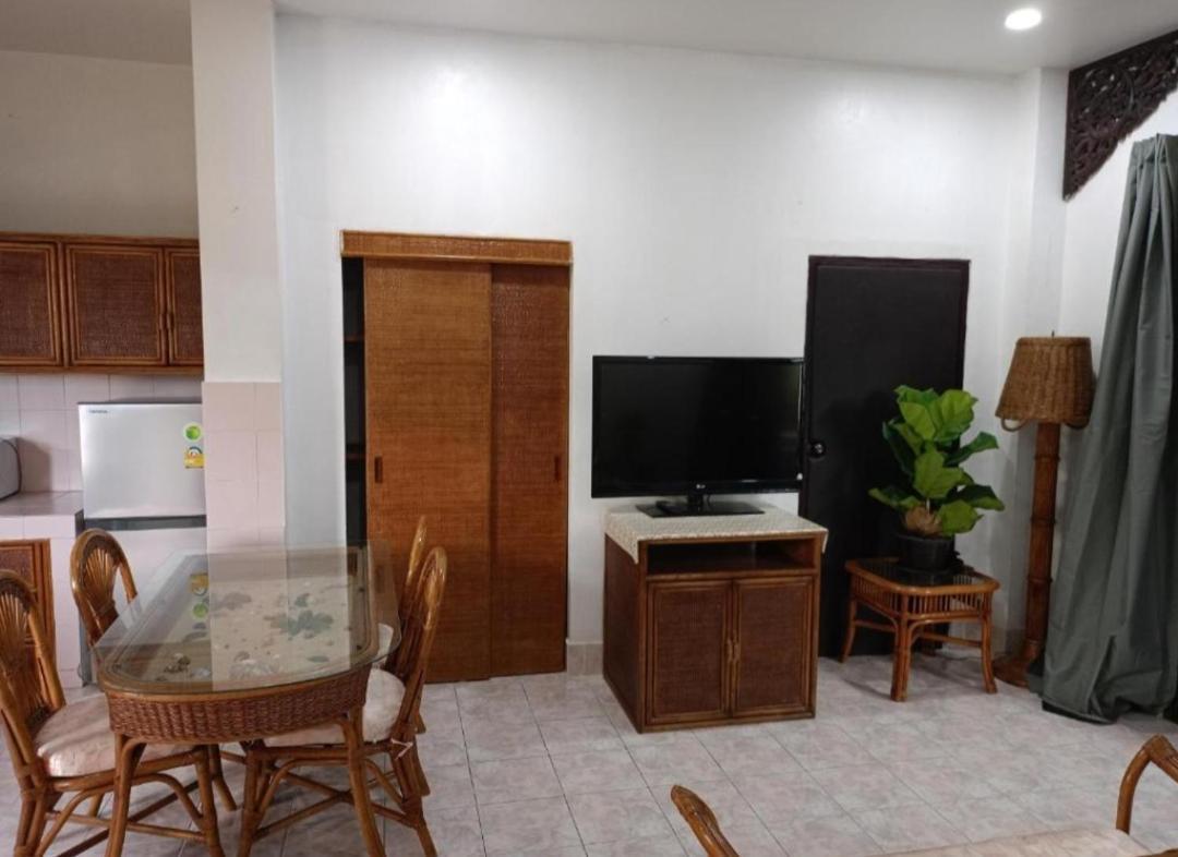 Patong Sunbeach Mansion Rum bild
