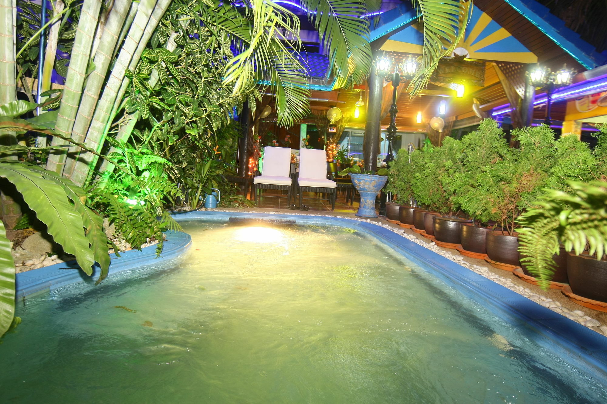 Patong Sunbeach Mansion Exteriör bild